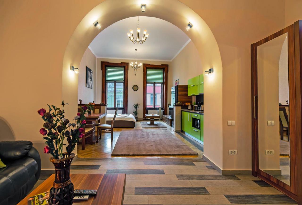 Select City Center Apartments براشوف المظهر الخارجي الصورة