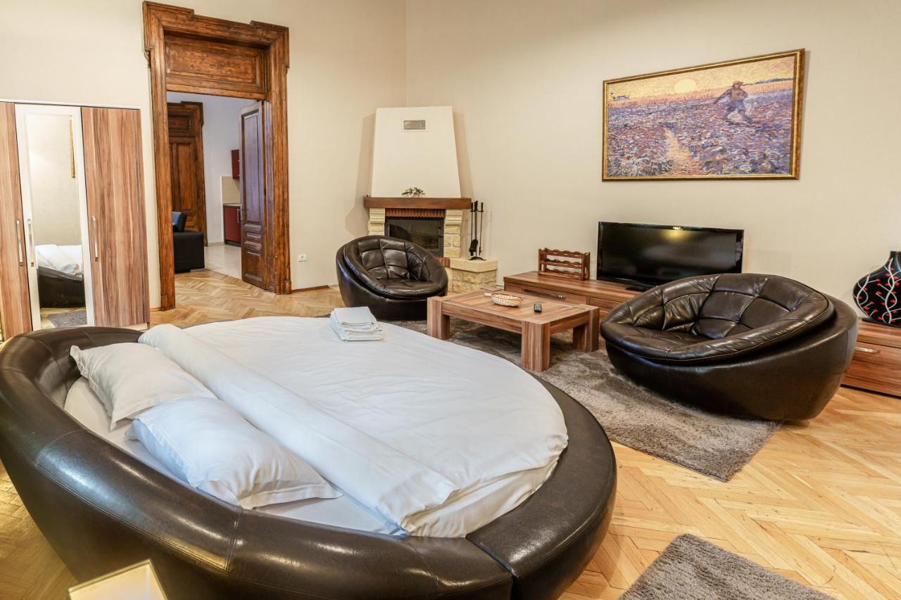 Select City Center Apartments براشوف المظهر الخارجي الصورة